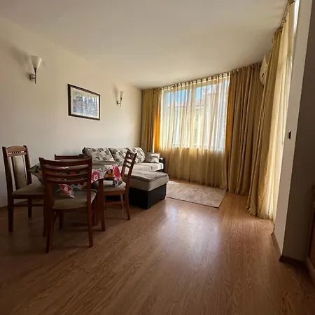Avalon Apartment Nesebar